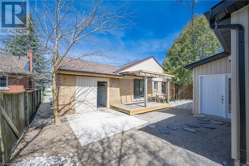 685 Frederick Street, Kitchener, Ontario  N2B 2B3 - Photo 25 - 40572275