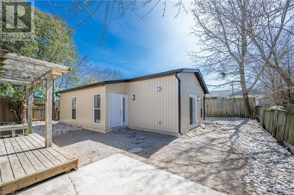 685 Frederick Street, Kitchener, Ontario  N2B 2B3 - Photo 26 - 40572275