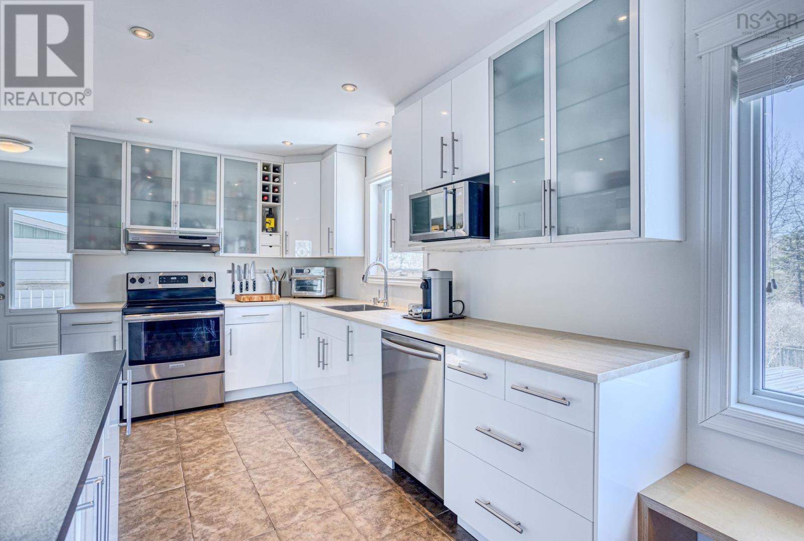 18 Pernix Court, Dartmouth, Nova Scotia  B2W 4S7 - Photo 10 - 202407551