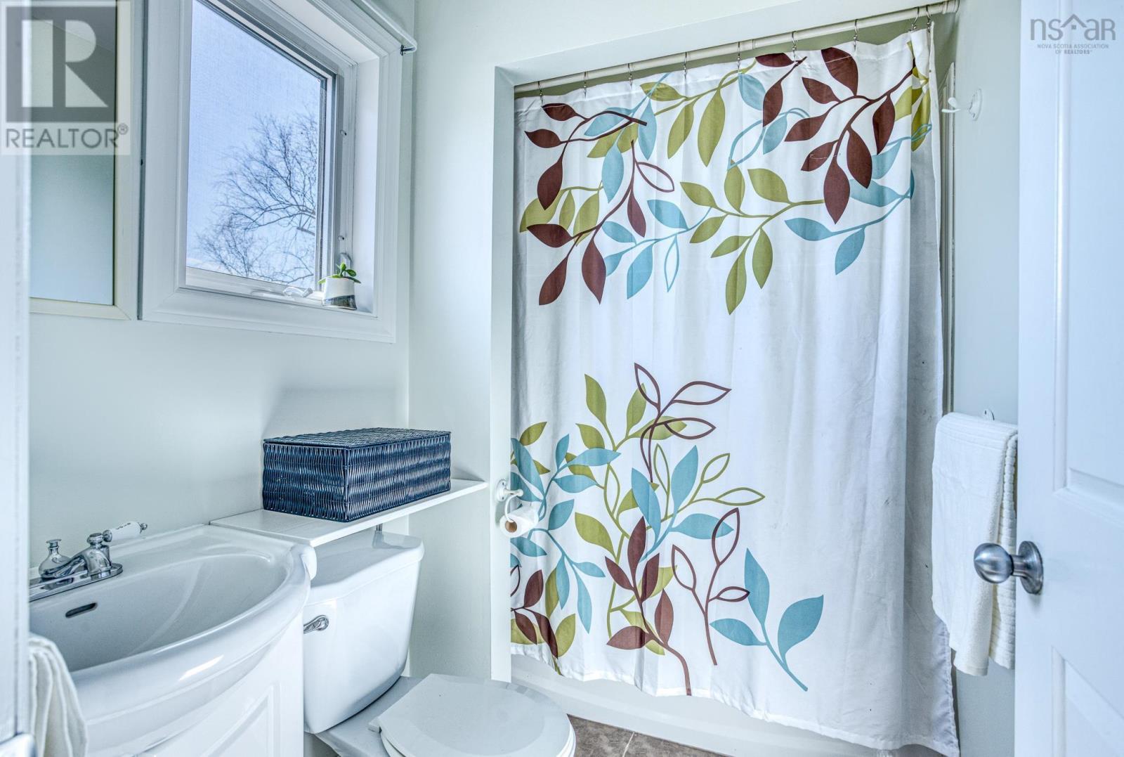 18 Pernix Court, Dartmouth, Nova Scotia  B2W 4S7 - Photo 14 - 202407551