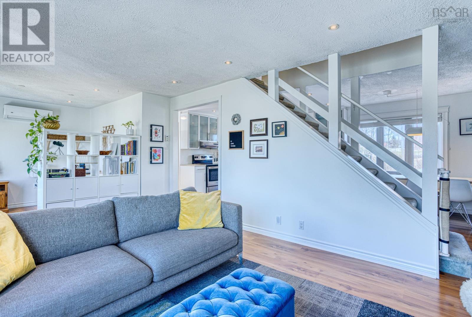 18 Pernix Court, Dartmouth, Nova Scotia  B2W 4S7 - Photo 3 - 202407551