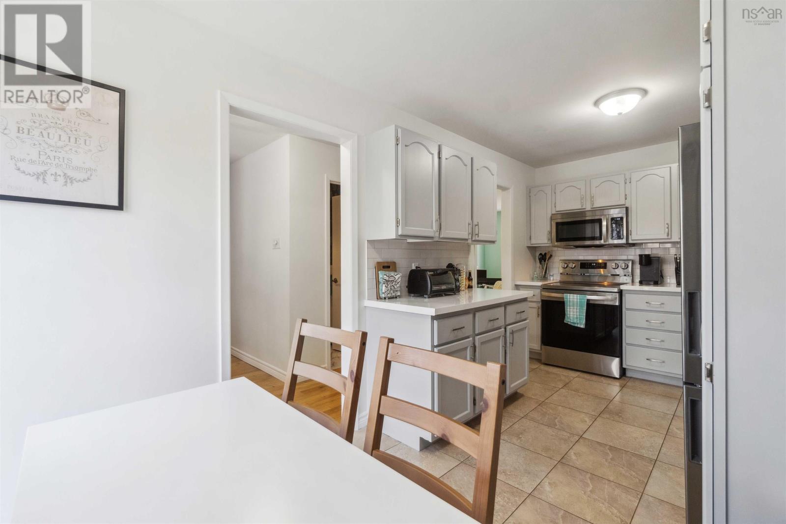 100 Stoney Brook Court, Halifax, Nova Scotia  B3M 3J7 - Photo 11 - 202407553