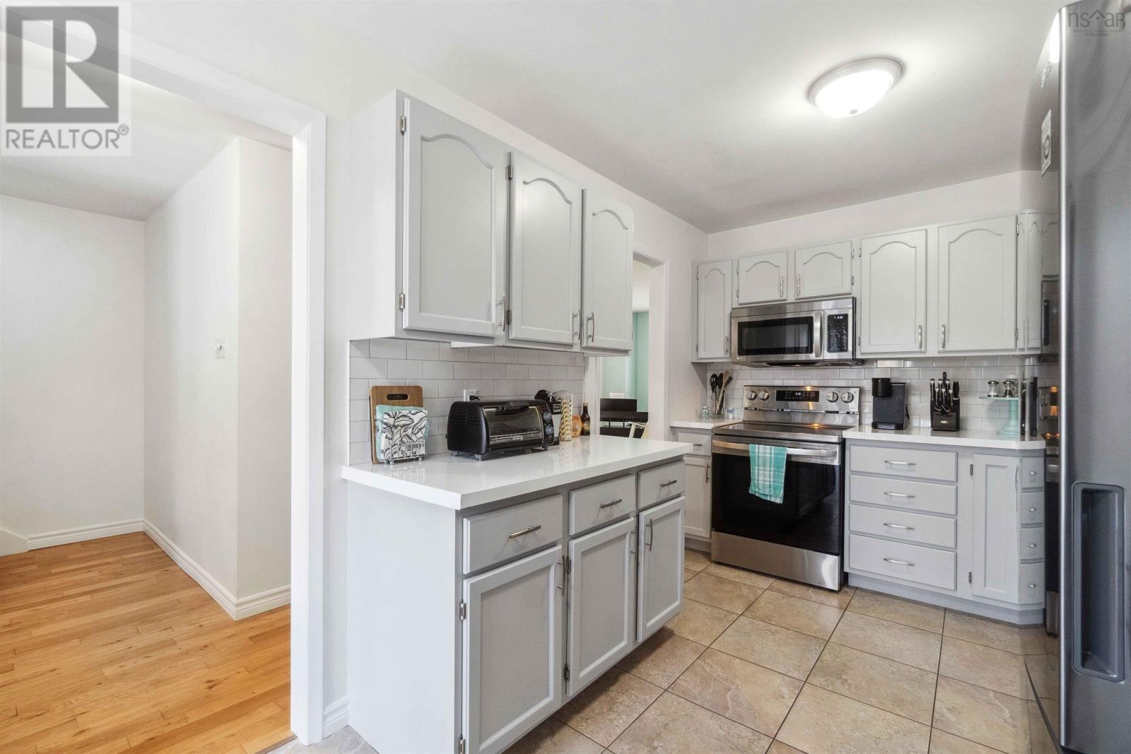 100 Stoney Brook Court, Halifax, Nova Scotia  B3M 3J7 - Photo 12 - 202407553