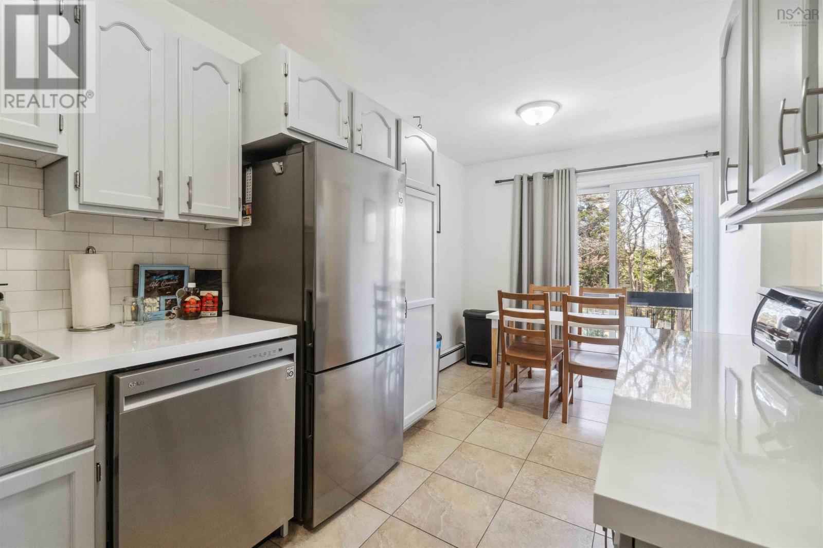 100 Stoney Brook Court, Halifax, Nova Scotia  B3M 3J7 - Photo 16 - 202407553