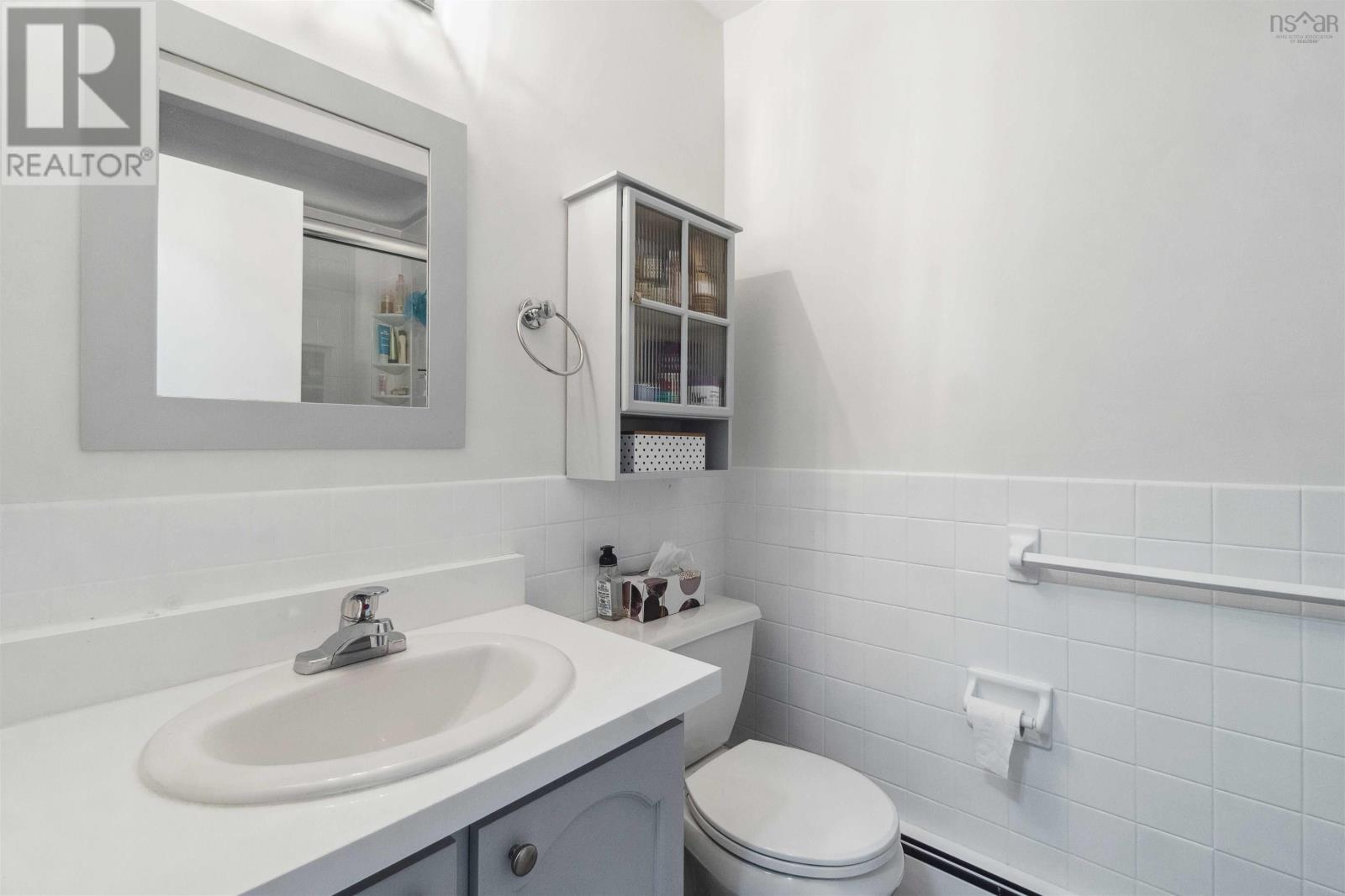 100 Stoney Brook Court, Halifax, Nova Scotia  B3M 3J7 - Photo 38 - 202407553