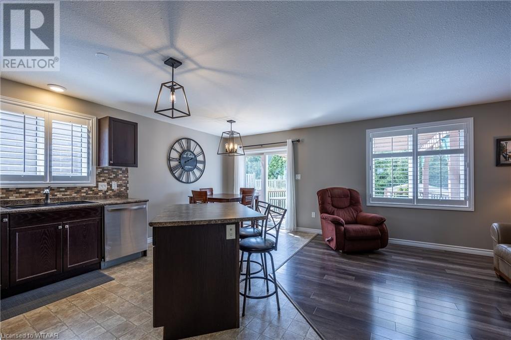 35 Langrell Avenue, Tillsonburg, Ontario  N4G 5X7 - Photo 6 - 40573586