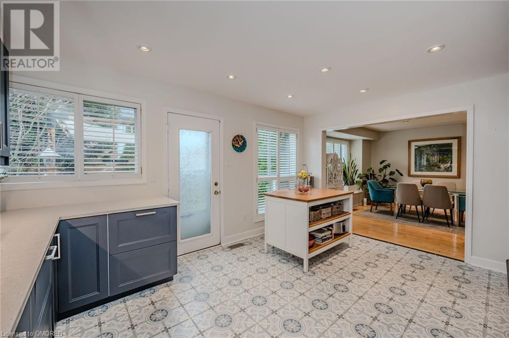 1364 Glenrose Crescent, Oakville, Ontario  L6M 3Y7 - Photo 15 - 40572517