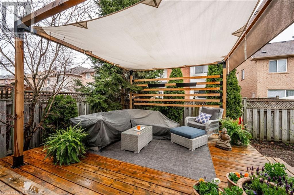 1364 Glenrose Crescent, Oakville, Ontario  L6M 3Y7 - Photo 38 - 40572517