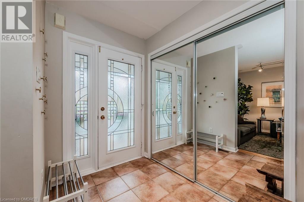 1364 Glenrose Crescent, Oakville, Ontario  L6M 3Y7 - Photo 5 - 40572517