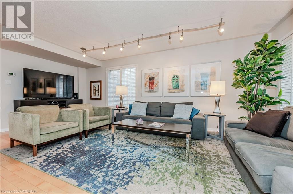 1364 Glenrose Crescent, Oakville, Ontario  L6M 3Y7 - Photo 6 - 40572517