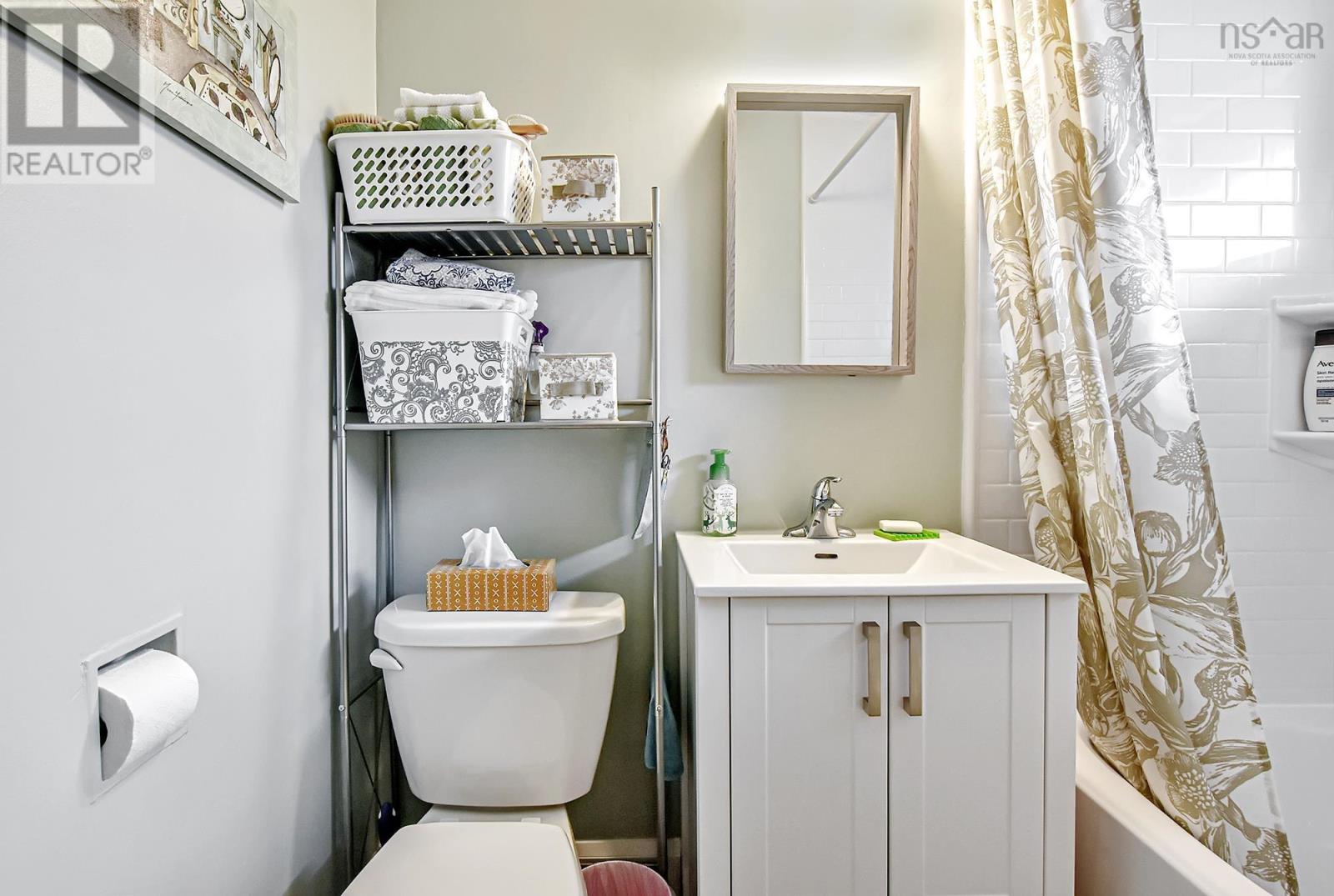 22 Muriel Avenue, Dartmouth, Nova Scotia  B2W 2E3 - Photo 16 - 202407558