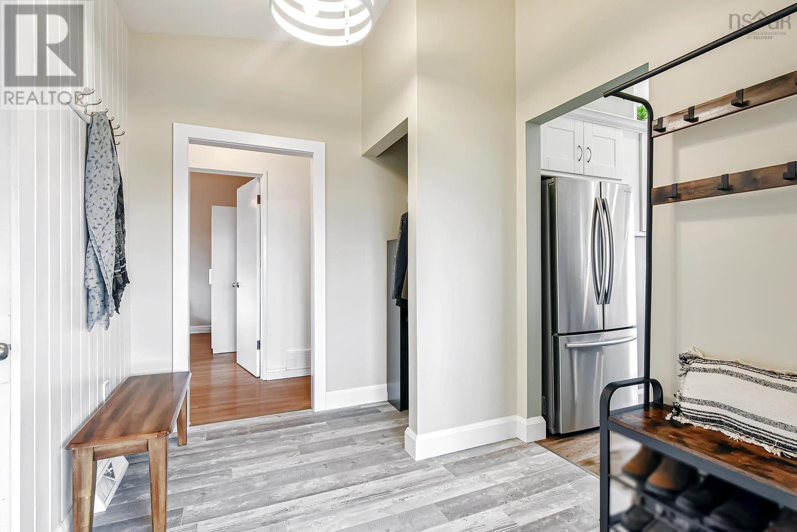 22 Muriel Avenue, Dartmouth, Nova Scotia  B2W 2E3 - Photo 5 - 202407558