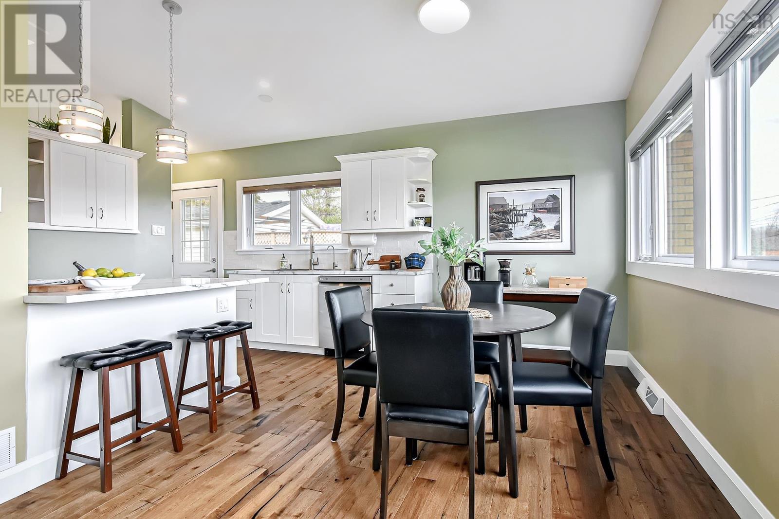 22 Muriel Avenue, Dartmouth, Nova Scotia  B2W 2E3 - Photo 9 - 202407558