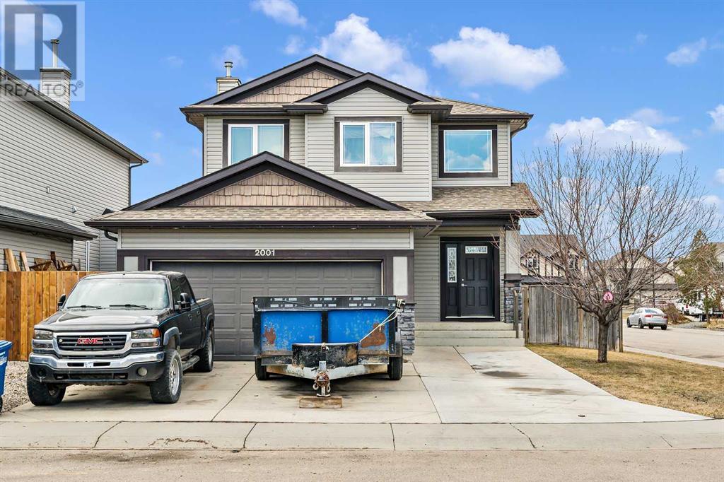 2001 Luxstone Link Sw, Airdrie, Alberta  T4B 0A5 - Photo 1 - A2120671