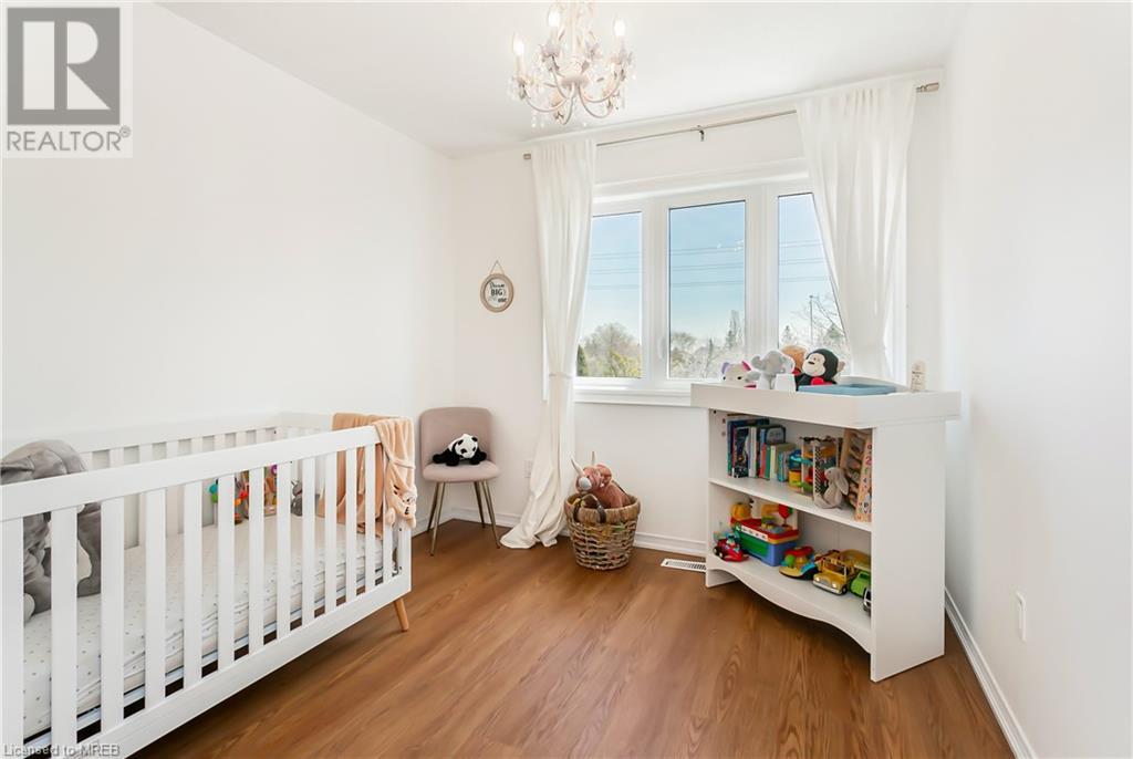 1208 Old Oak Drive, Oakville, Ontario  L6M 3K6 - Photo 31 - 40573855