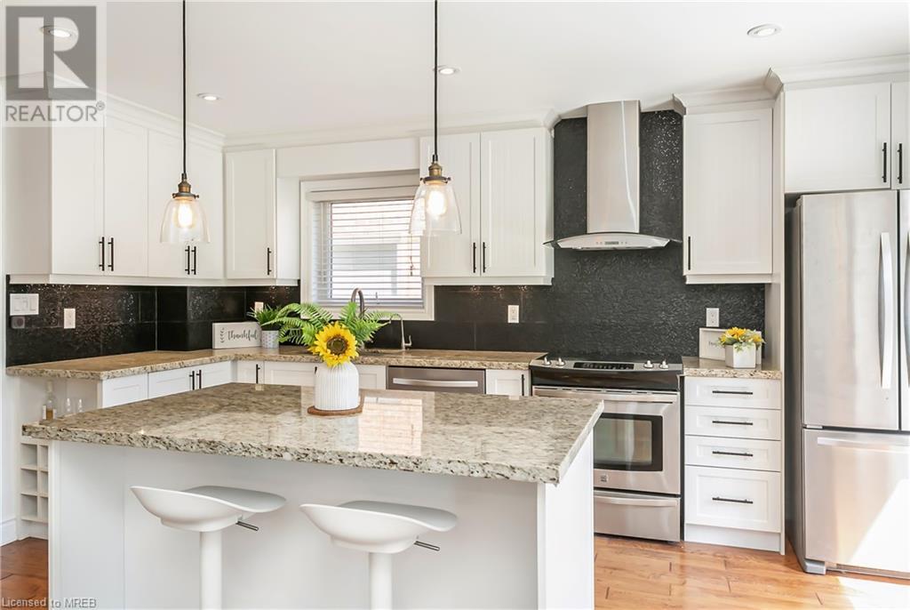 1208 Old Oak Drive, Oakville, Ontario  L6M 3K6 - Photo 8 - 40573855