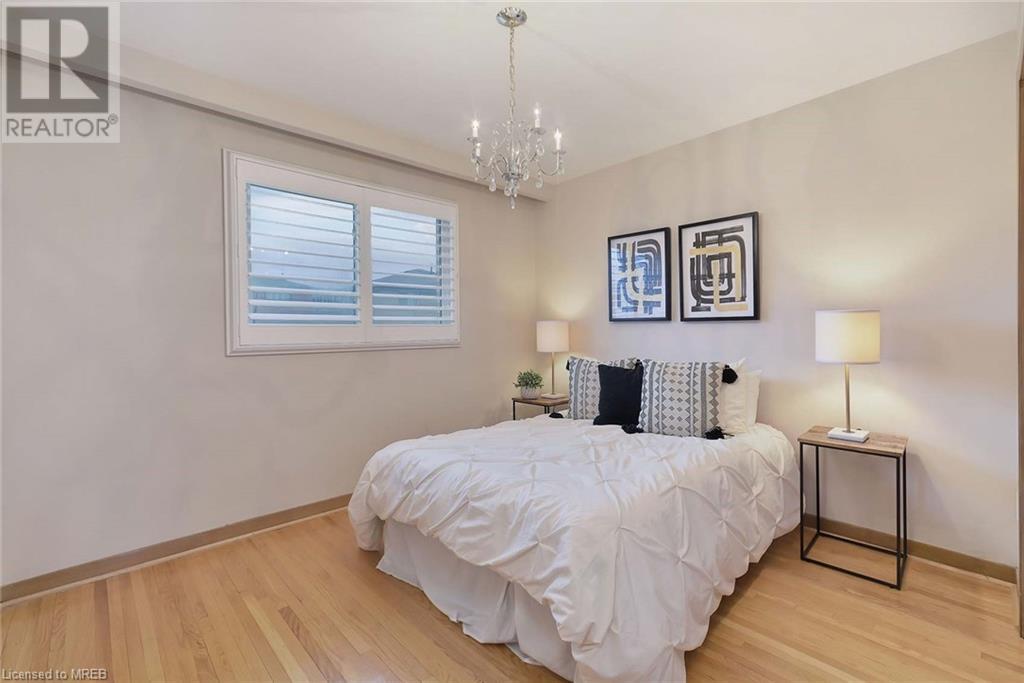 3586 Broomhill Crescent, Mississauga, Ontario  L4Y 3N6 - Photo 14 - 40572224