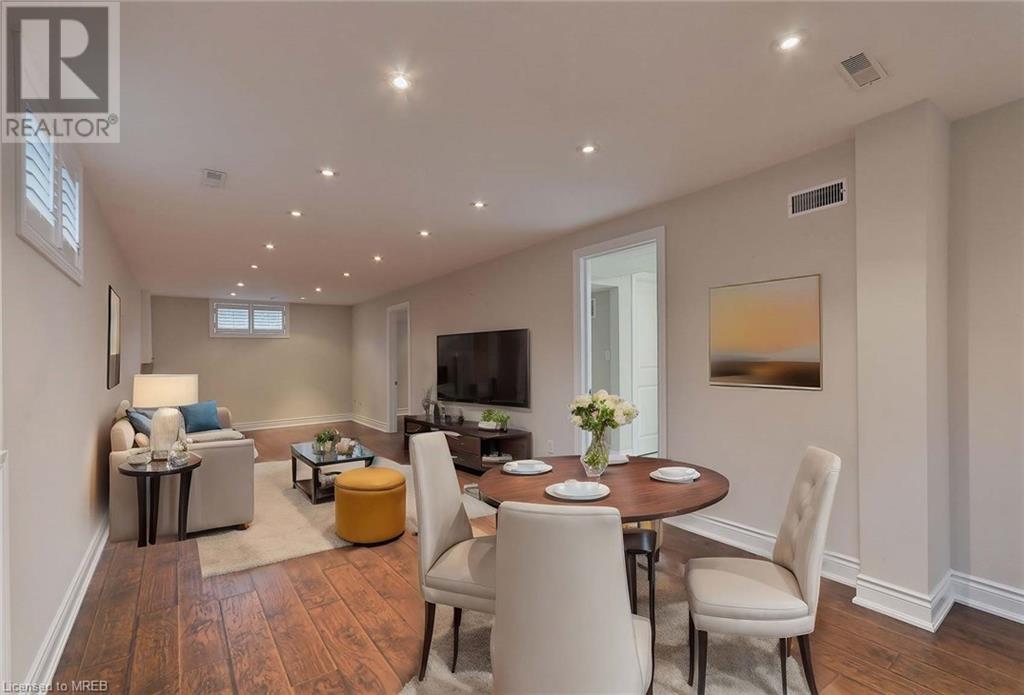 3586 Broomhill Crescent, Mississauga, Ontario  L4Y 3N6 - Photo 17 - 40572224