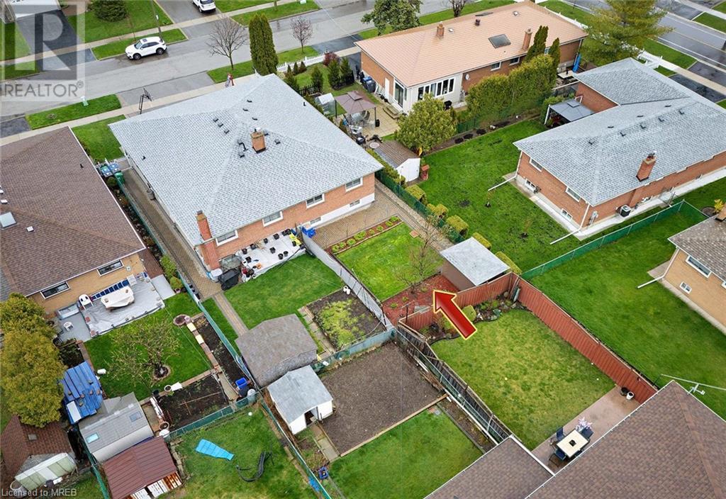 3586 Broomhill Crescent, Mississauga, Ontario  L4Y 3N6 - Photo 24 - 40572224