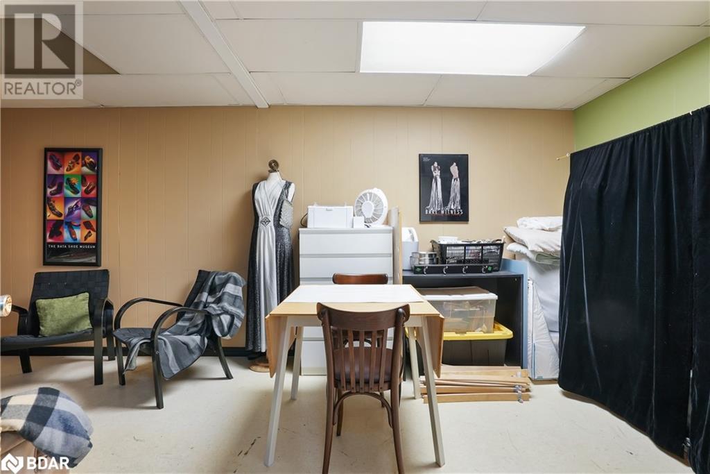 54 Maple Avenue Unit# C & D, Barrie, Ontario  L4N 1R8 - Photo 23 - 40571311