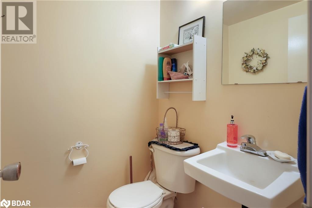 54 Maple Avenue Unit# C & D, Barrie, Ontario  L4N 1R8 - Photo 25 - 40571311