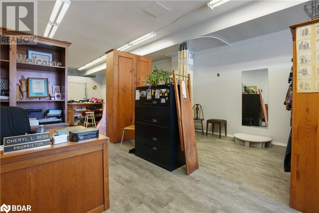 54 Maple Avenue Unit# C & D, Barrie, Ontario  L4N 1R8 - Photo 9 - 40571311