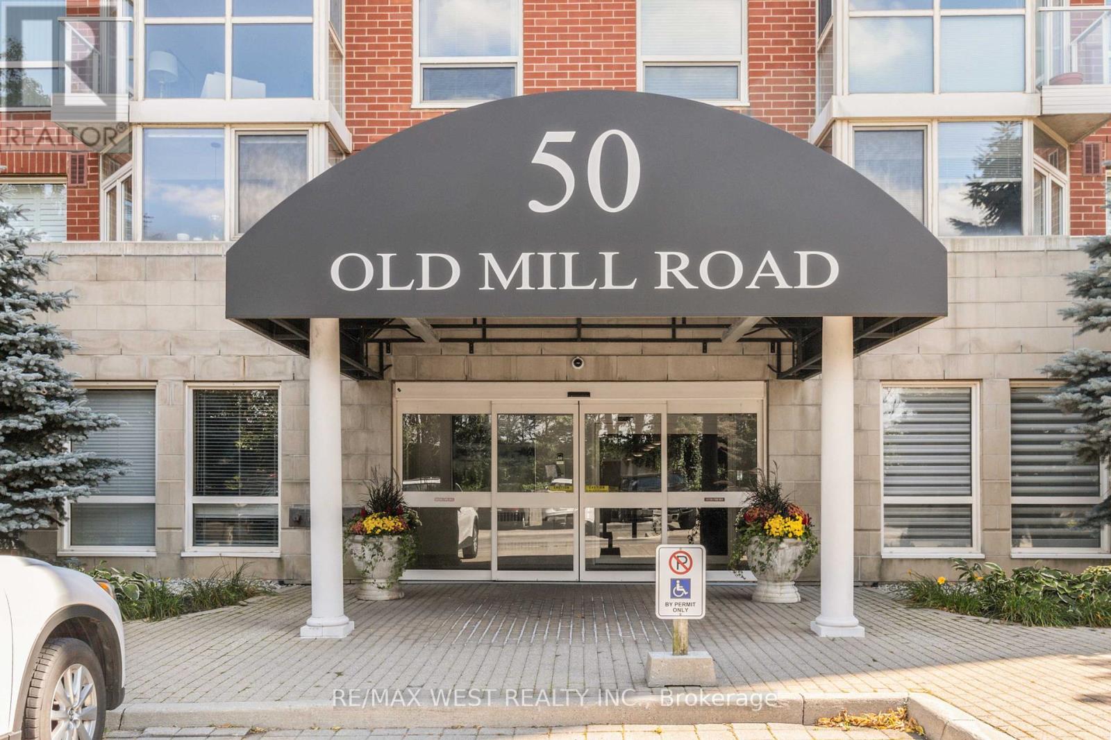 #905 PH5 -50 OLD MILL RD, oakville, Ontario