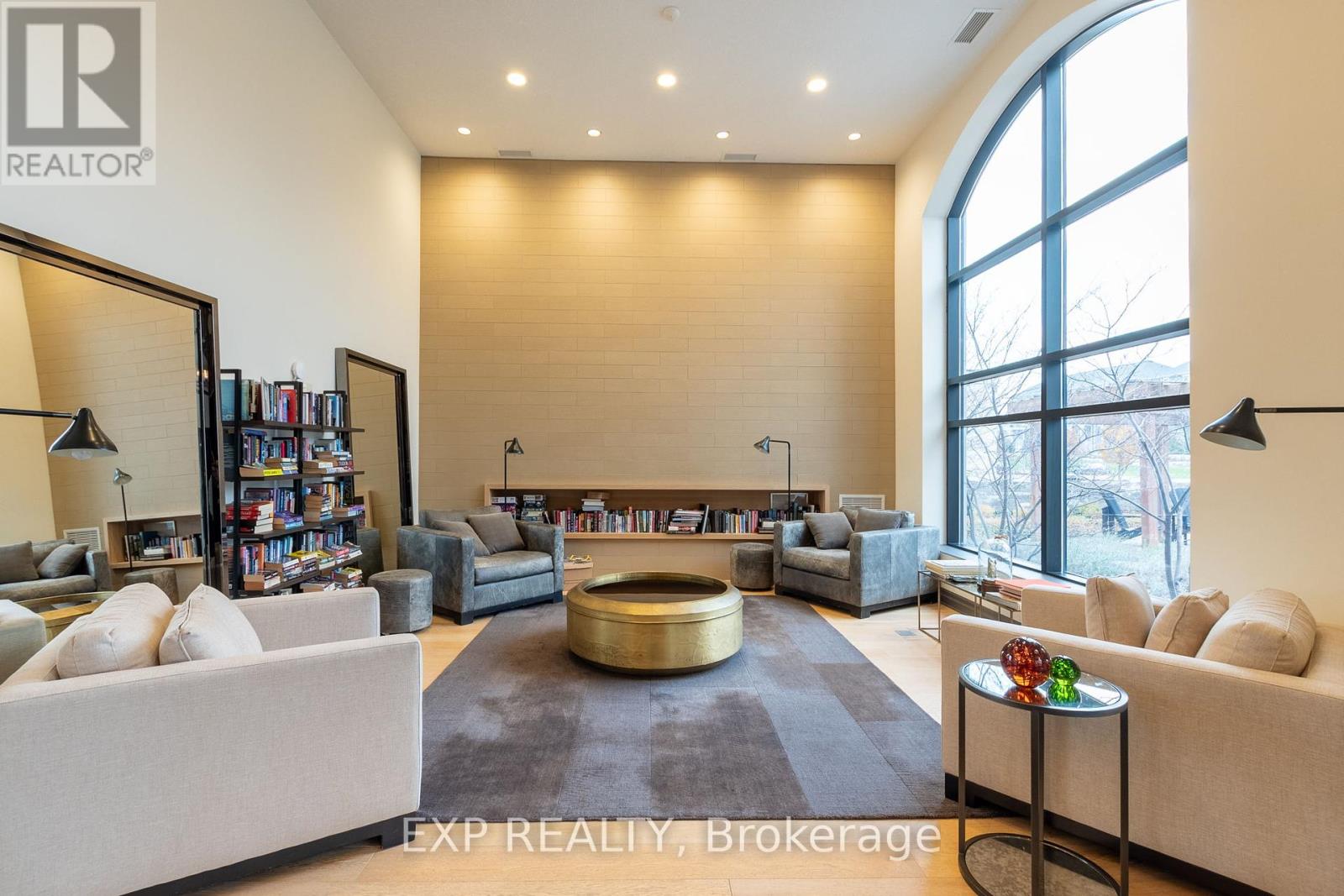 #604 -260 Villagewalk Blvd, London, Ontario  N6G 0P6 - Photo 7 - X8246602