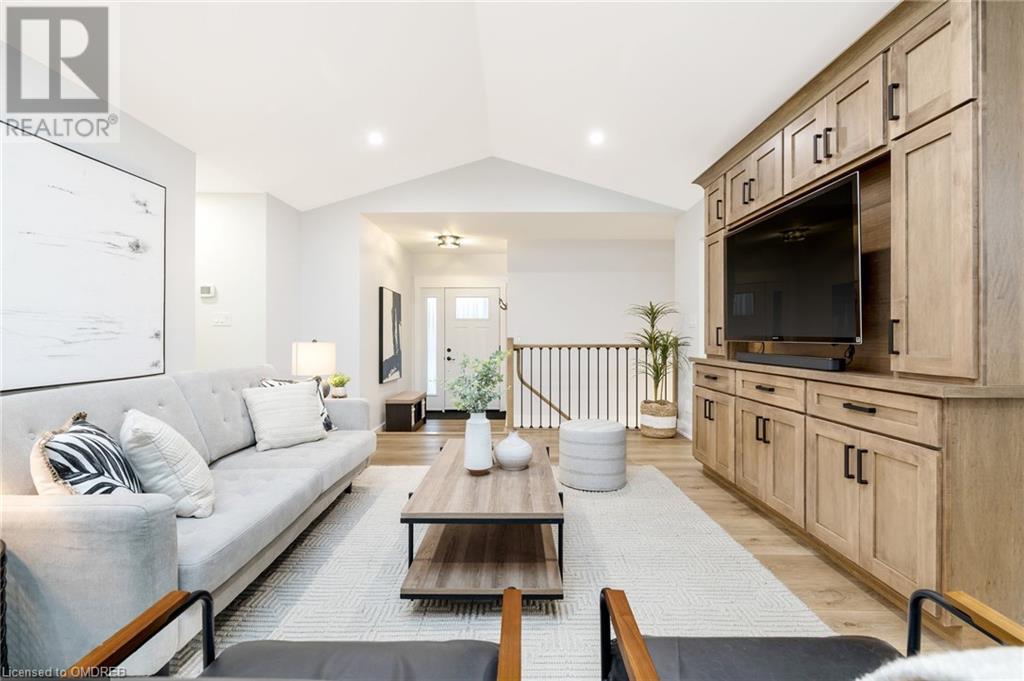 16 Grange Crescent, Niagara-On-The-Lake, Ontario  L0S 1J0 - Photo 7 - 40573840