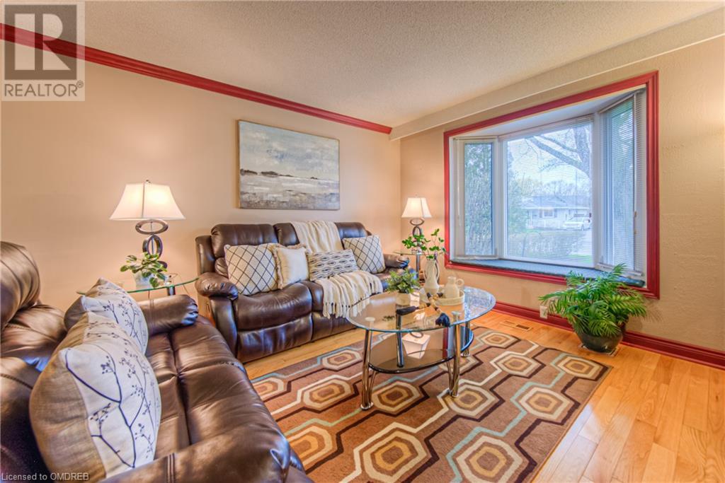 1226 Owen Court, Oakville, Ontario  L6H 1V3 - Photo 6 - 40573155