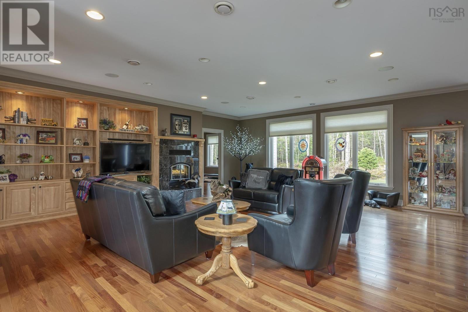 678 Highway 2, Elmsdale, Nova Scotia  B2S 1C9 - Photo 10 - 202407608