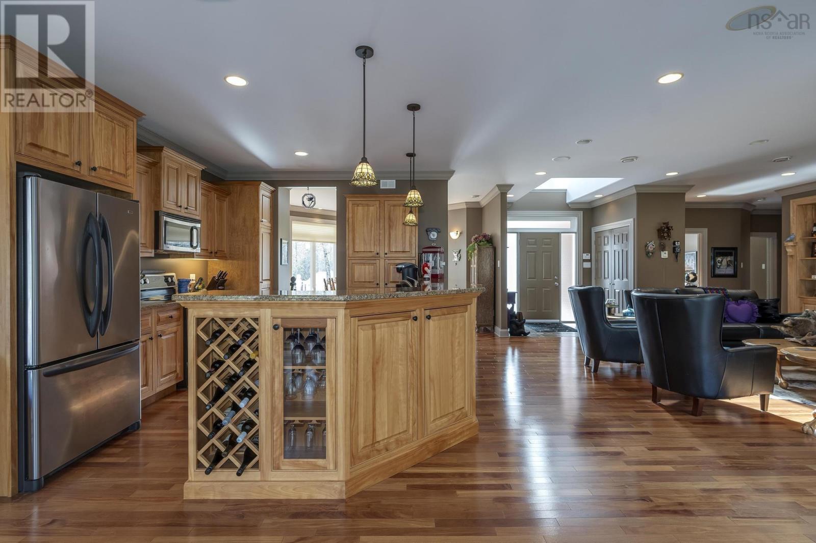 678 Highway 2, Elmsdale, Nova Scotia  B2S 1C9 - Photo 14 - 202407608