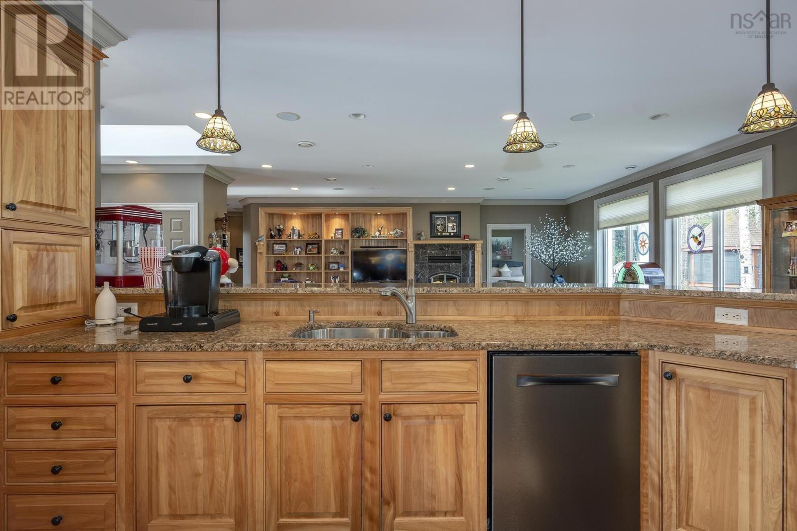 678 Highway 2, Elmsdale, Nova Scotia  B2S 1C9 - Photo 17 - 202407608