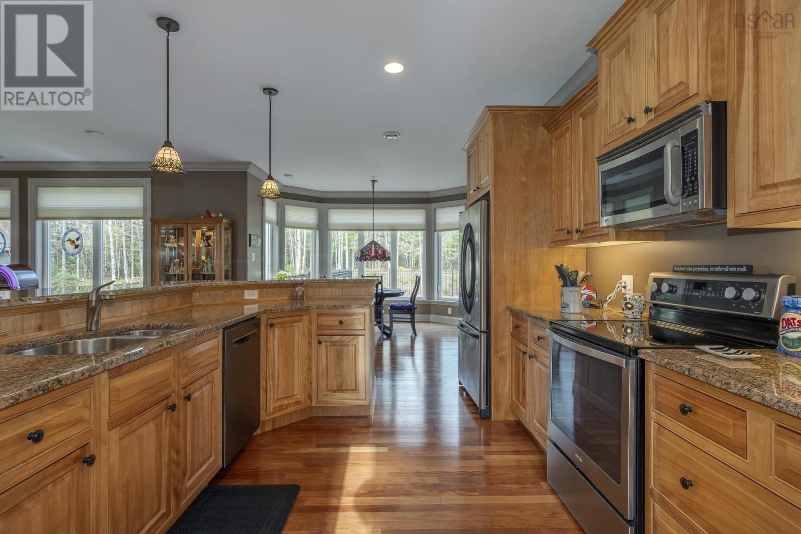 678 Highway 2, Elmsdale, Nova Scotia  B2S 1C9 - Photo 18 - 202407608