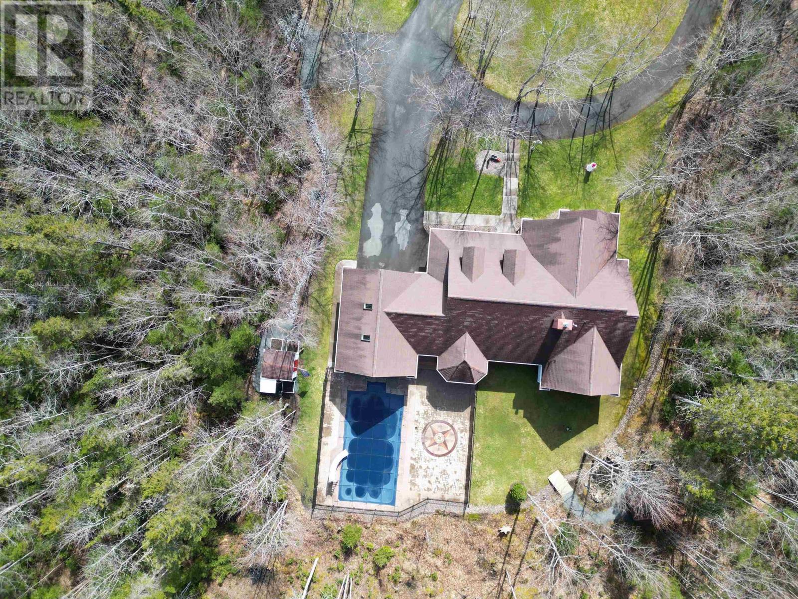 678 Highway 2, Elmsdale, Nova Scotia  B2S 1C9 - Photo 4 - 202407608