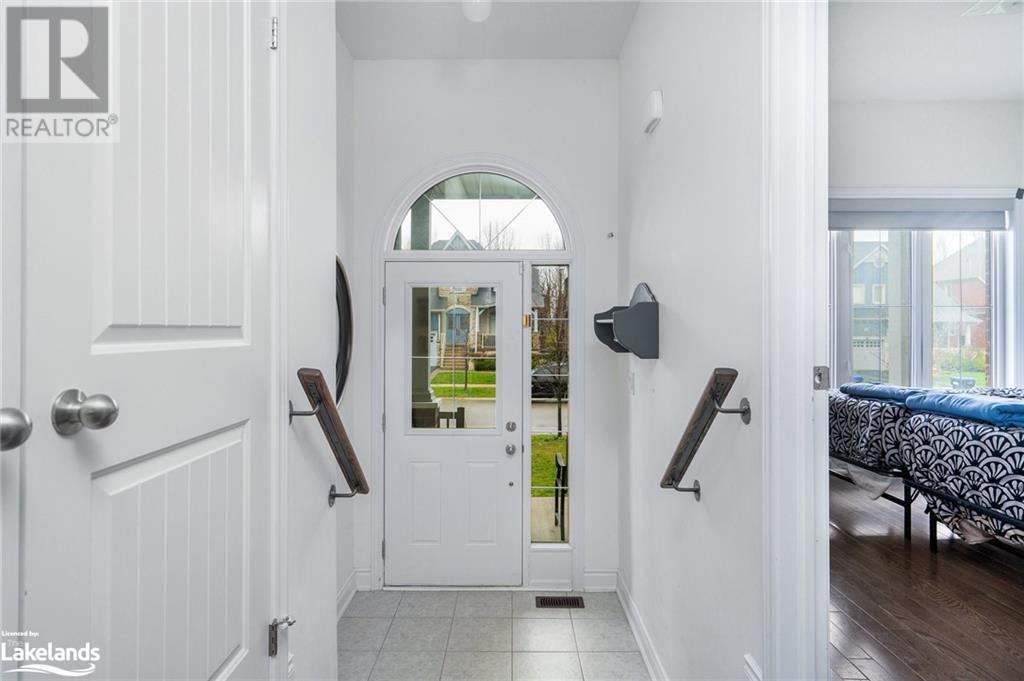 54 Hughes Street, Collingwood, Ontario  L9Y 0W7 - Photo 4 - 40574031