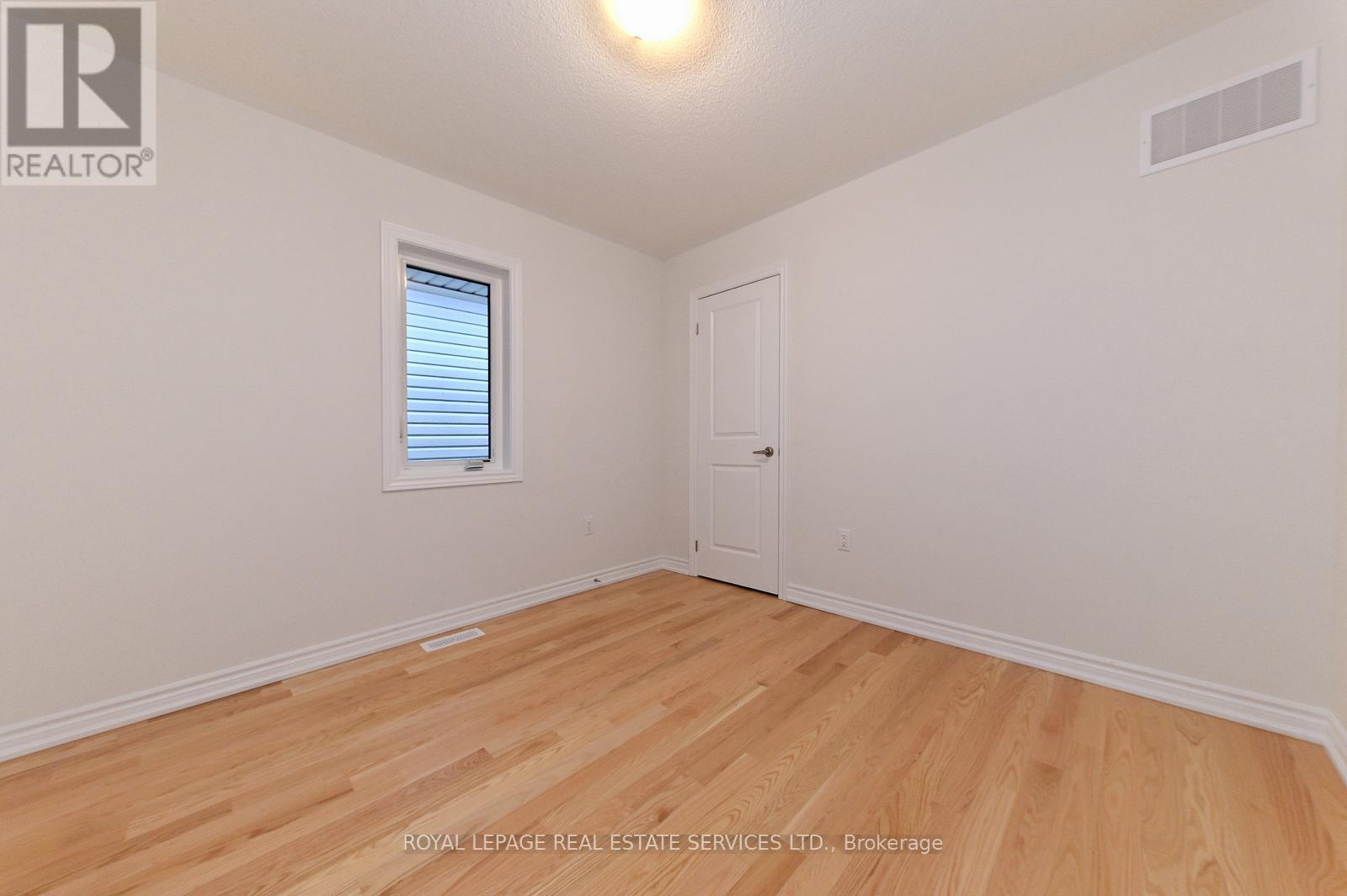 #upper -46 Bannister Rd, Barrie, Ontario  L9J 0L7 - Photo 29 - S8245244