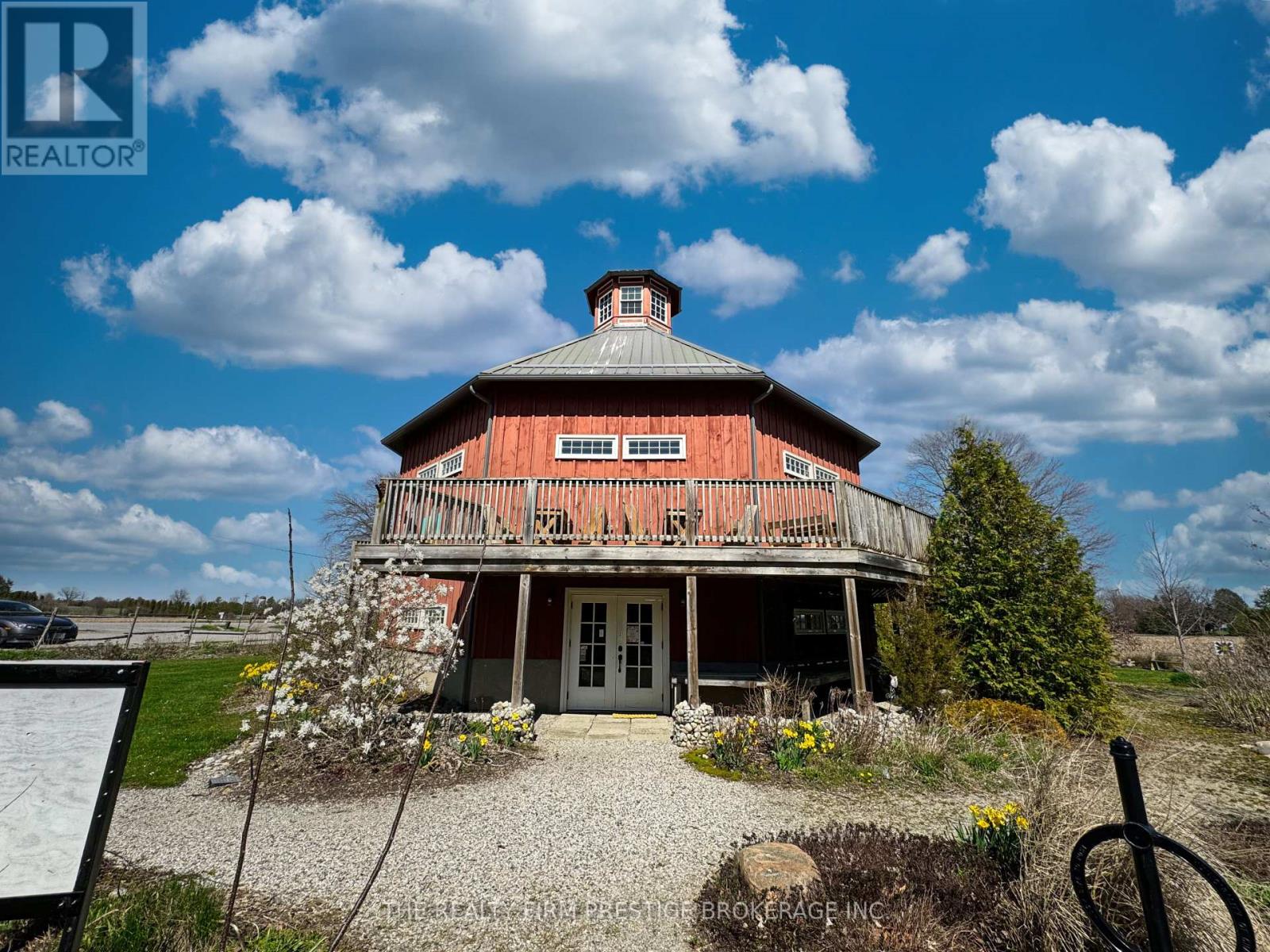 14226 Talbot Trail Rd, Chatham-Kent, Ontario  N0L 1X0 - Photo 15 - X8247334