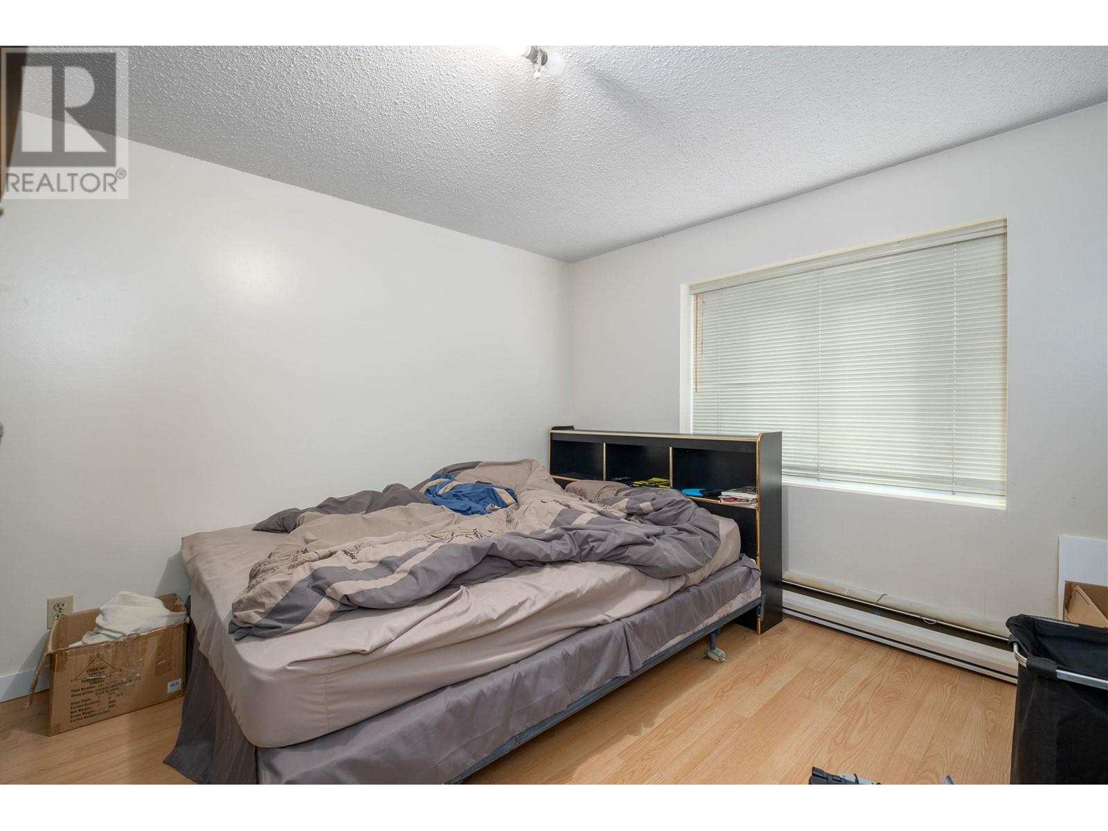 Listing Picture 36 of 40 : 32 E 17TH AVENUE, Vancouver / 溫哥華 - 魯藝地產 Yvonne Lu Group - MLS Medallion Club Member