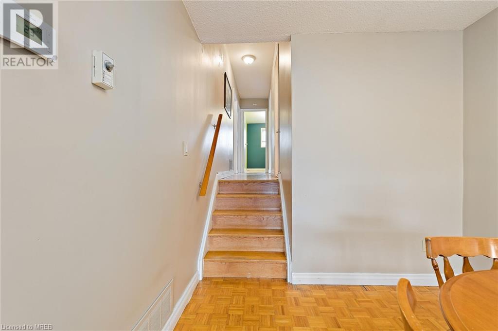 71 Gulliver Crescent, Brampton, Ontario  L6S 1T1 - Photo 14 - 40572785