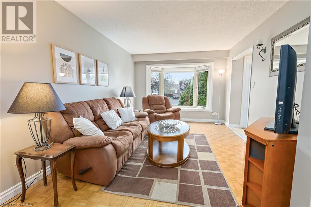 71 Gulliver Crescent, Brampton, Ontario  L6S 1T1 - Photo 5 - 40572785