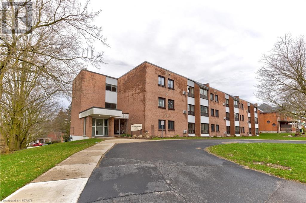 97 Huron Street Unit# 203, Stratford, Ontario  N5A 5S7 - Photo 2 - 40574125