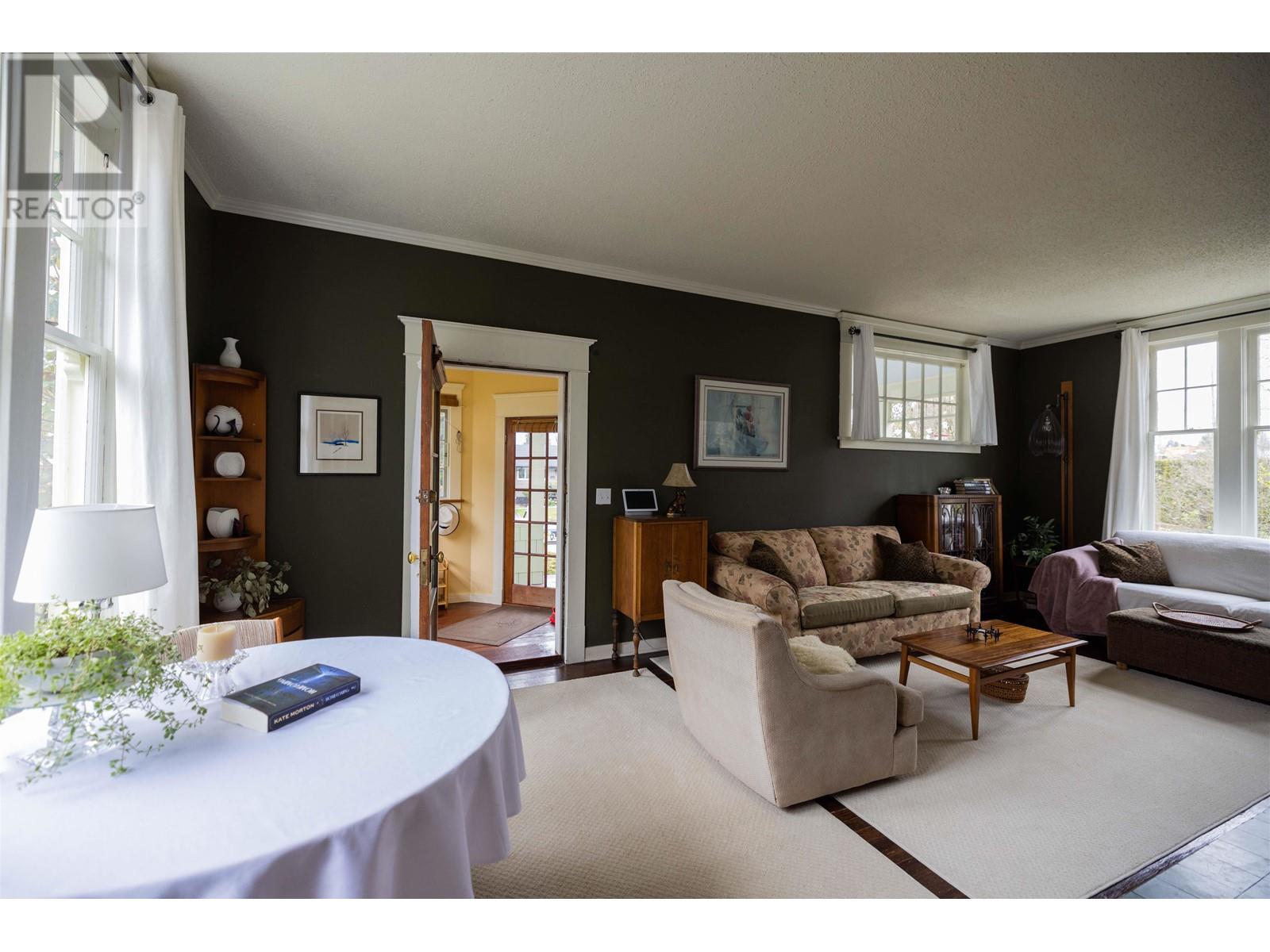 11640 Pine Street, Maple Ridge, British Columbia  V2X 5B9 - Photo 6 - R2871988