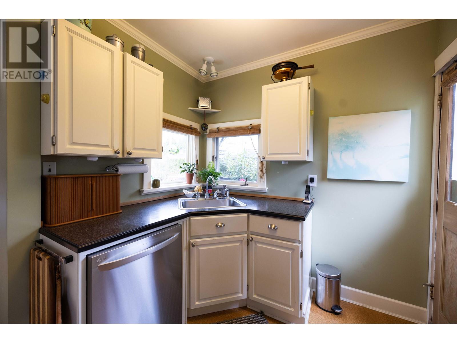 11640 Pine Street, Maple Ridge, British Columbia  V2X 5B9 - Photo 11 - R2871988