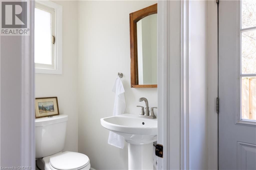 1188 Queens Avenue, Oakville, Ontario  L6H 2B5 - Photo 10 - 40573756