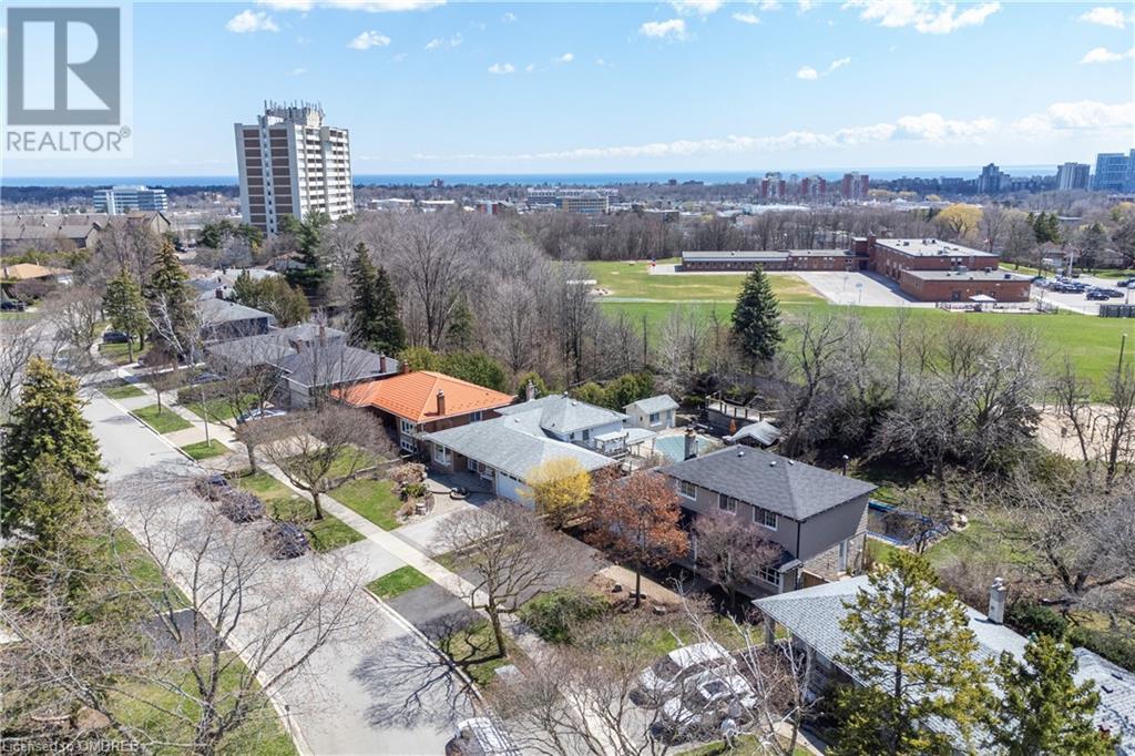 1188 Queens Avenue, Oakville, Ontario  L6H 2B5 - Photo 2 - 40573756