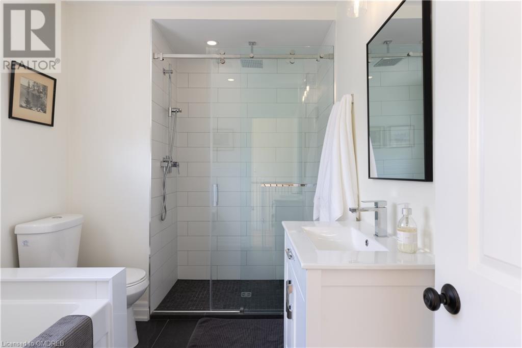 1188 Queens Avenue, Oakville, Ontario  L6H 2B5 - Photo 22 - 40573756