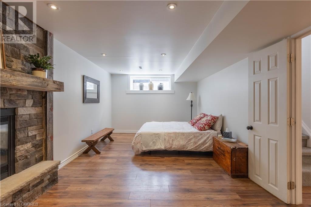 1188 Queens Avenue, Oakville, Ontario  L6H 2B5 - Photo 26 - 40573756