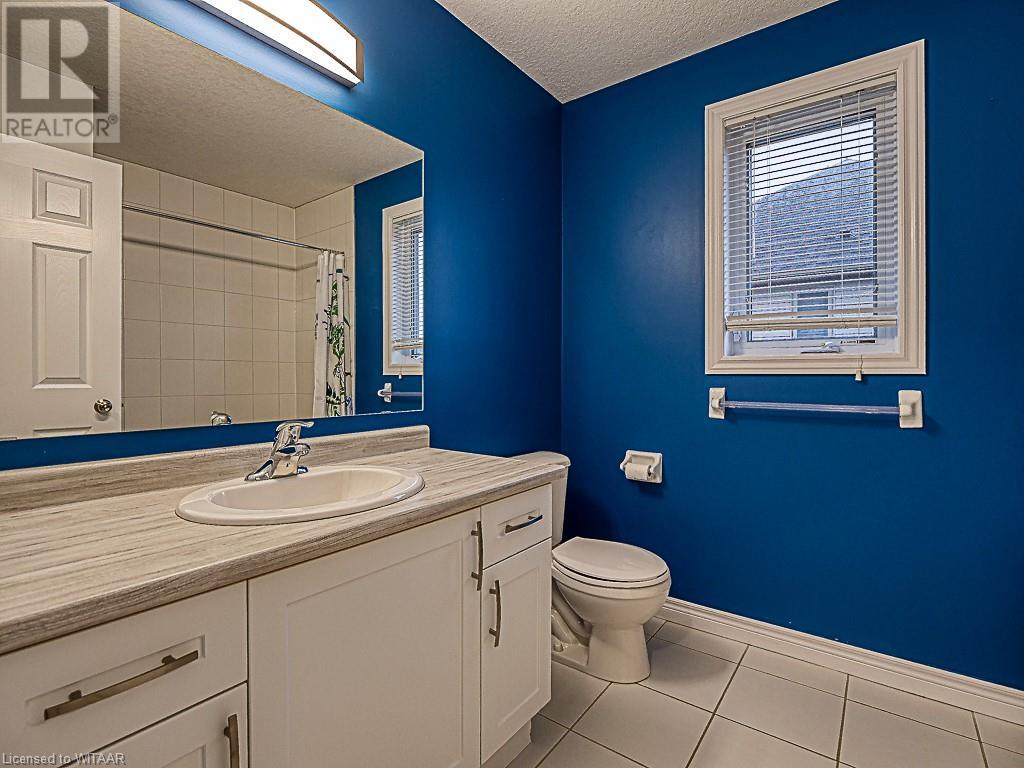 792 Spitfire Street, Woodstock, Ontario  N4T 0A9 - Photo 30 - 40573308