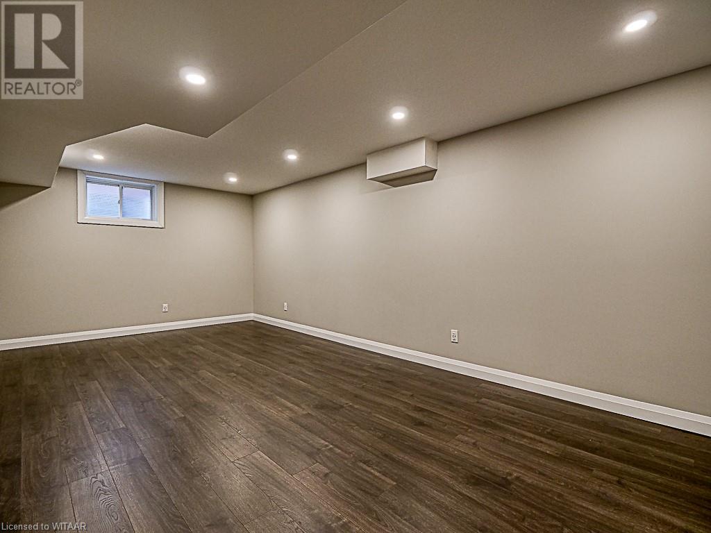 792 Spitfire Street, Woodstock, Ontario  N4T 0A9 - Photo 37 - 40573308